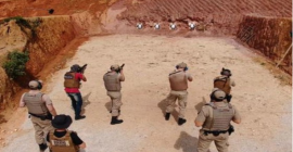 Policiais de Brusque recebem curso de habilitação para uso de fuzis